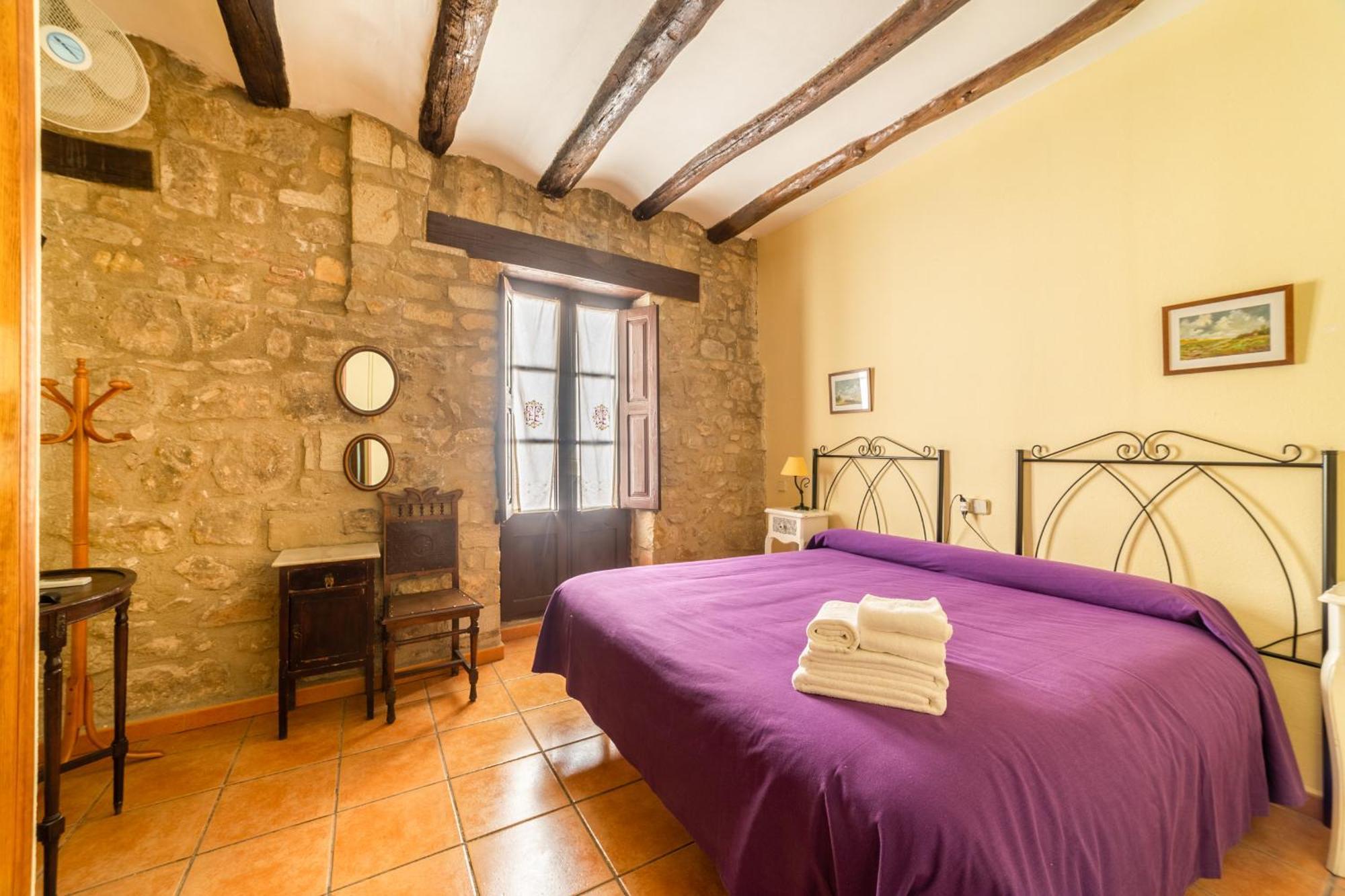 Fonda La Plaza Hotel Valderrobres Exterior foto